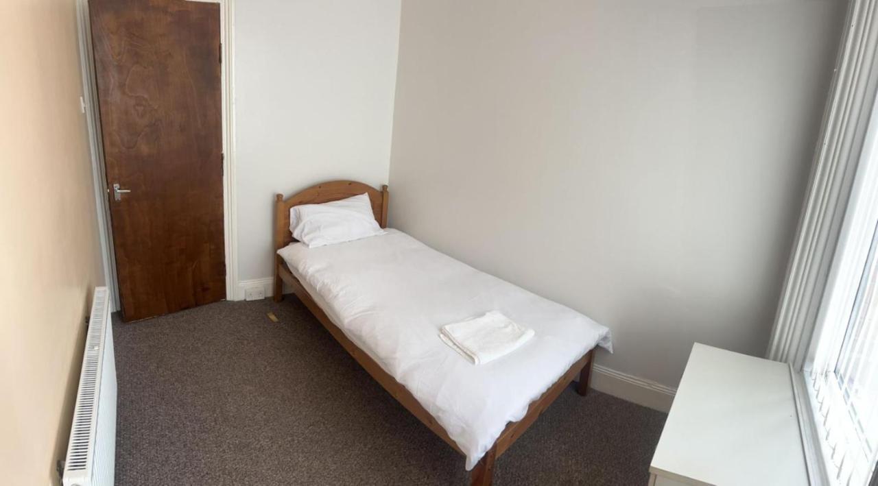 Arthurs Hill Newcastle, Free Parking Fully Equipped Kitchen 4 Bedrooms, Near City Centre Luaran gambar