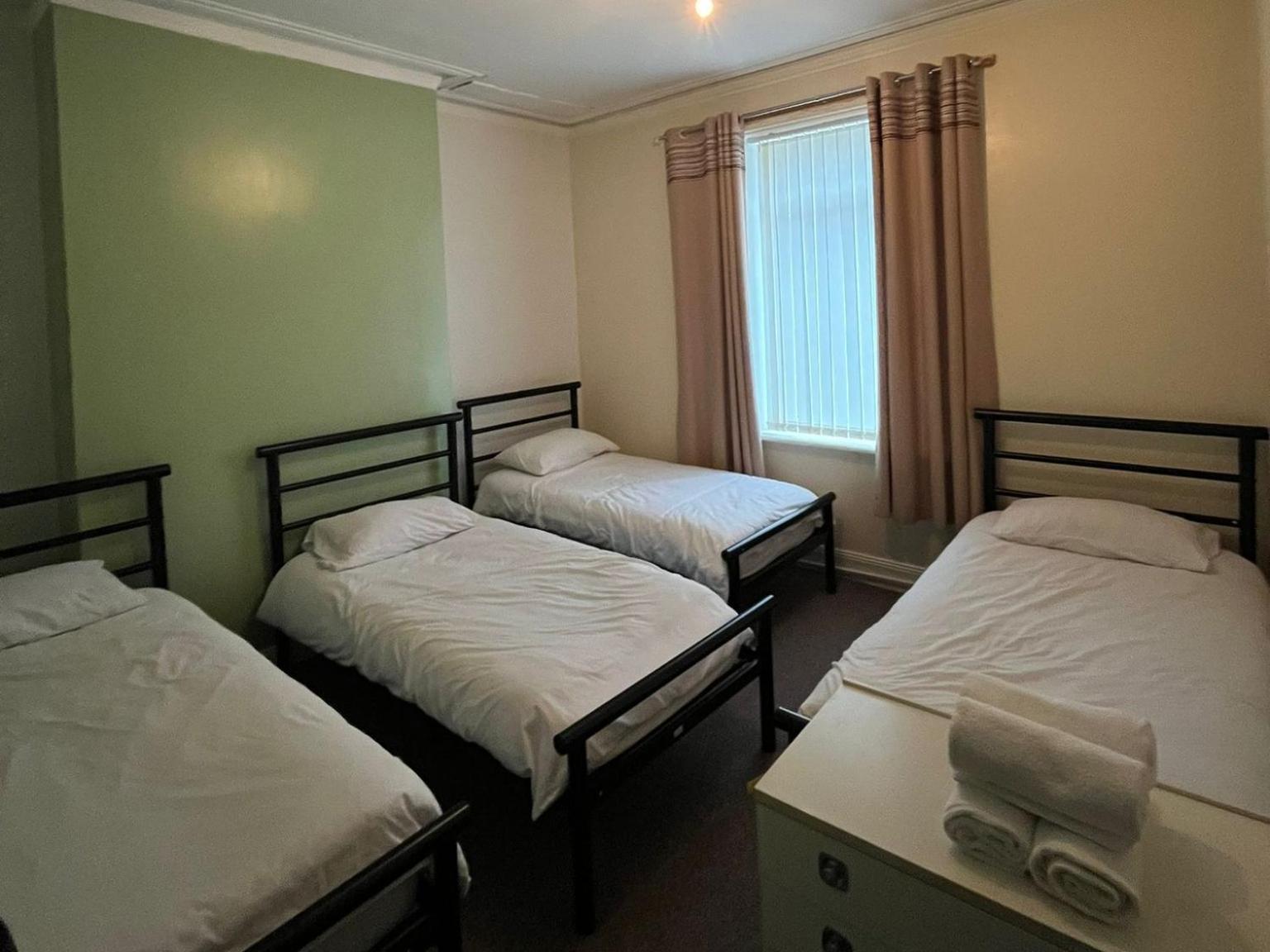 Arthurs Hill Newcastle, Free Parking Fully Equipped Kitchen 4 Bedrooms, Near City Centre Luaran gambar