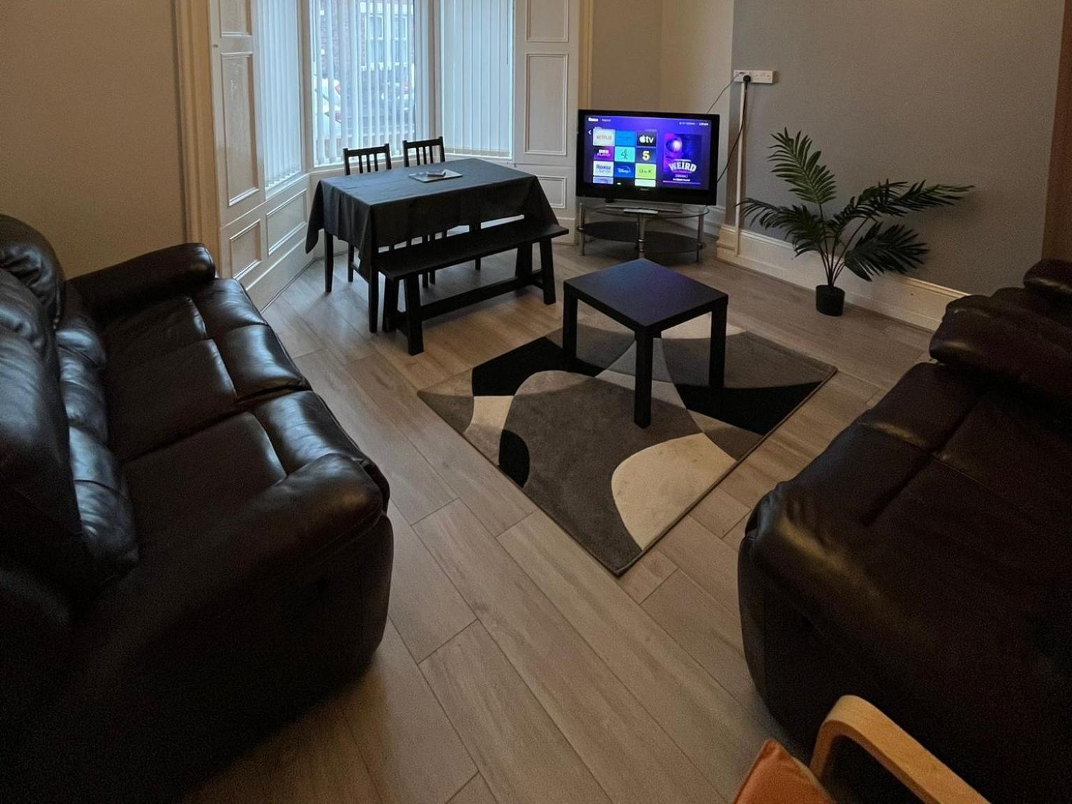 Arthurs Hill Newcastle, Free Parking Fully Equipped Kitchen 4 Bedrooms, Near City Centre Luaran gambar